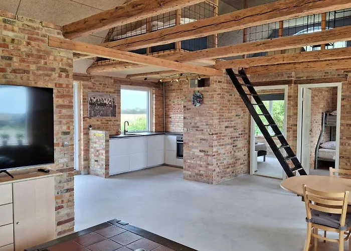 3 Bedroom Amazing In Erslev